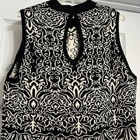 Brand New Very Warm Dress - XXL - Picture 6 of 7